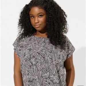 Torrid Island Silk Cross-Back Crop Top – Gray w/ White Leaf Print – Sz 2X